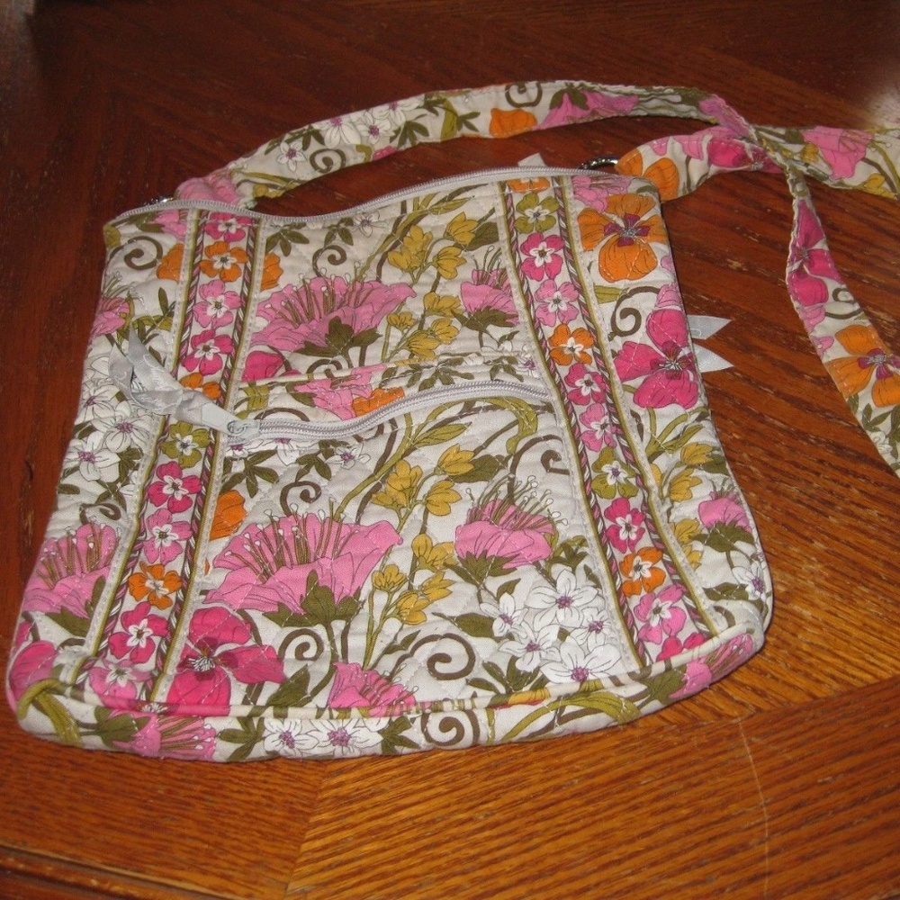 Vera Bradley Purse Flower Quilted Shoulder Bag Zip